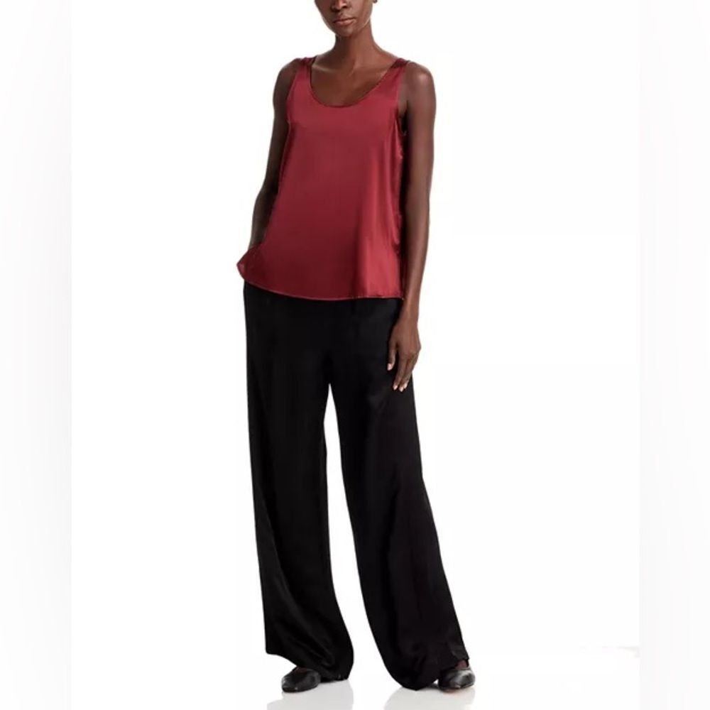 Eileen Fisher Scoop Neck Tank Top size medium Rust Color NWOT